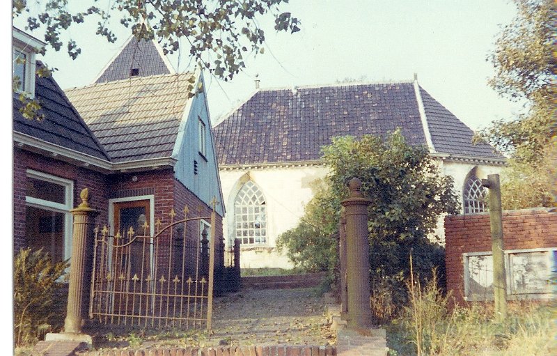 010.jpg